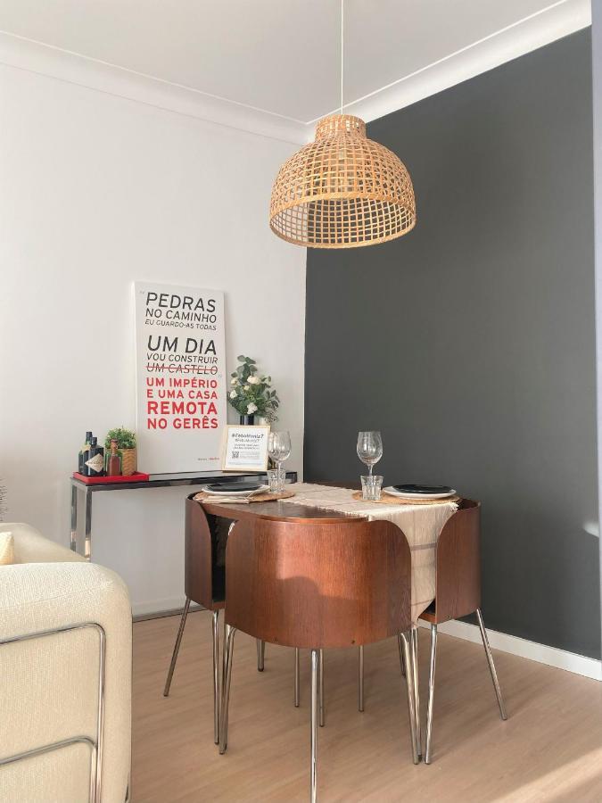 Lisbon, Renovated T2 Apartment Portas De Benfica อามาโดรา ภายนอก รูปภาพ