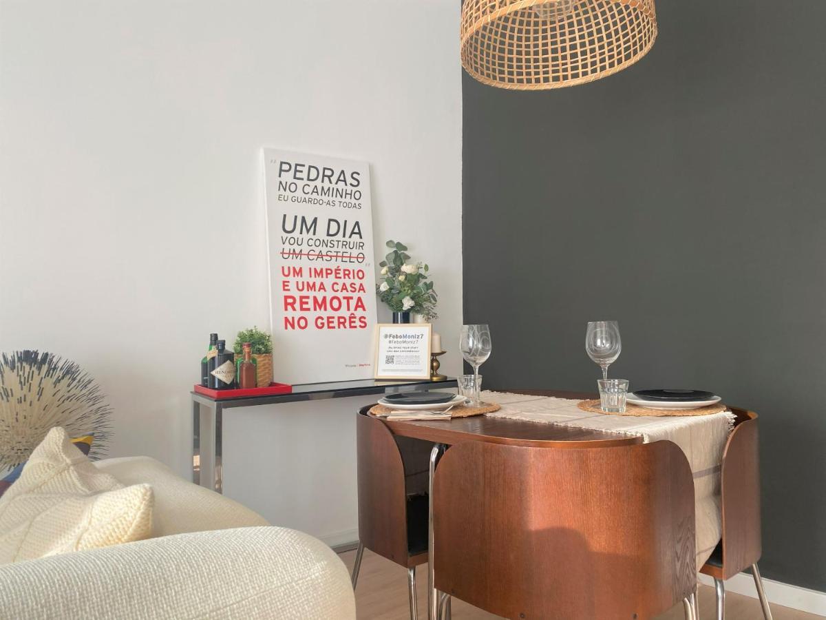 Lisbon, Renovated T2 Apartment Portas De Benfica อามาโดรา ภายนอก รูปภาพ