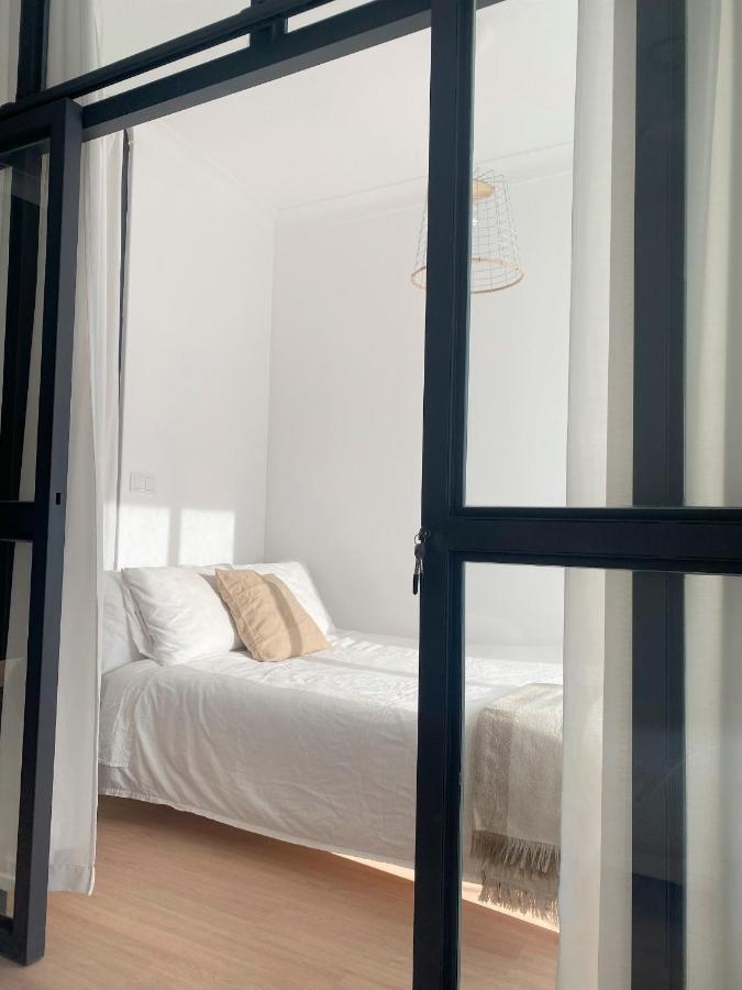 Lisbon, Renovated T2 Apartment Portas De Benfica อามาโดรา ภายนอก รูปภาพ