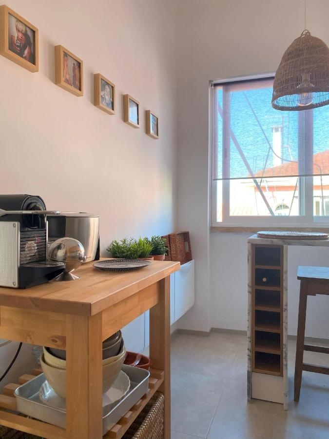 Lisbon, Renovated T2 Apartment Portas De Benfica อามาโดรา ภายนอก รูปภาพ