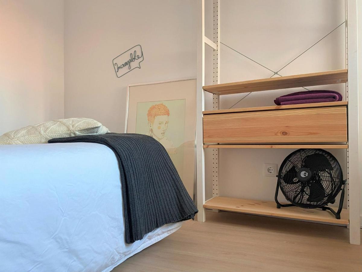 Lisbon, Renovated T2 Apartment Portas De Benfica อามาโดรา ภายนอก รูปภาพ
