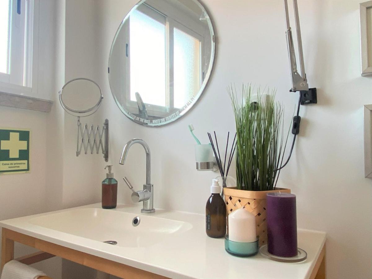 Lisbon, Renovated T2 Apartment Portas De Benfica อามาโดรา ภายนอก รูปภาพ