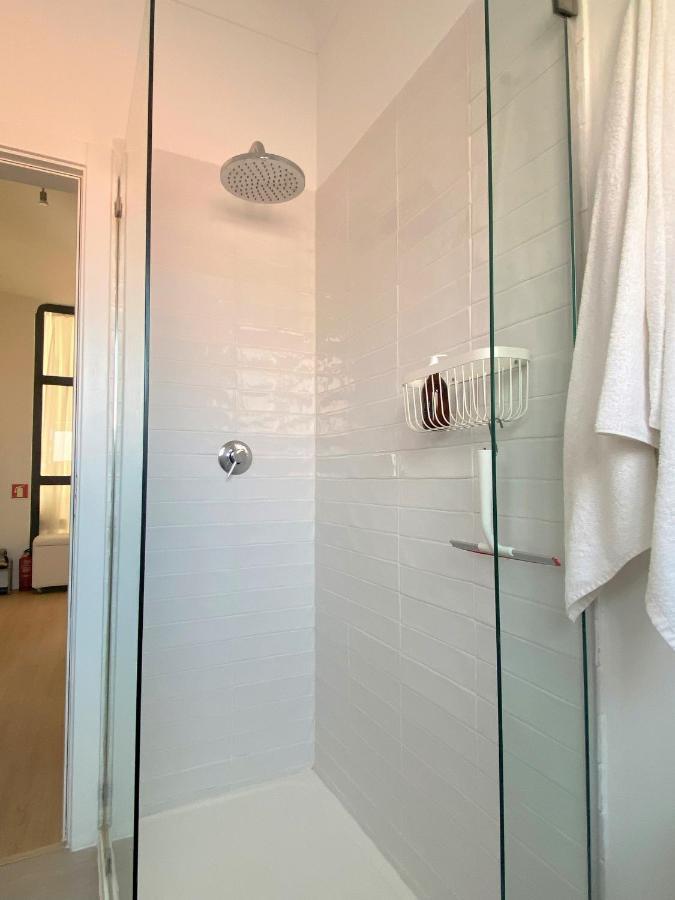 Lisbon, Renovated T2 Apartment Portas De Benfica อามาโดรา ภายนอก รูปภาพ